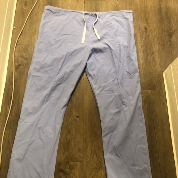 Soft weave Women’s Light Blue Jogger Pull-On Scrub Pant Size Large - Picture 4 of 12